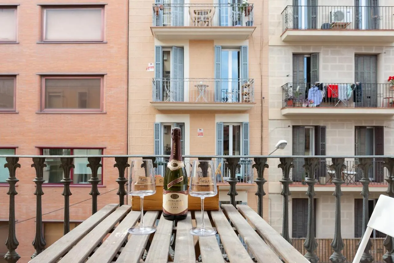 Apartment Aparteasy - Turo Park With Lovely Balcony Barcelona